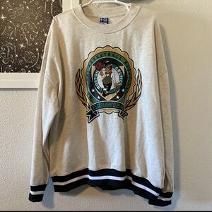 Men's Gray Celtics Basketball Graphic Crewneck Sweater